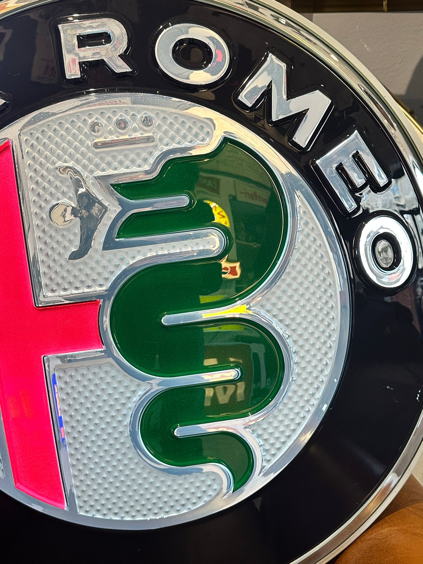 Insegna luminosa - Alfa Romeo