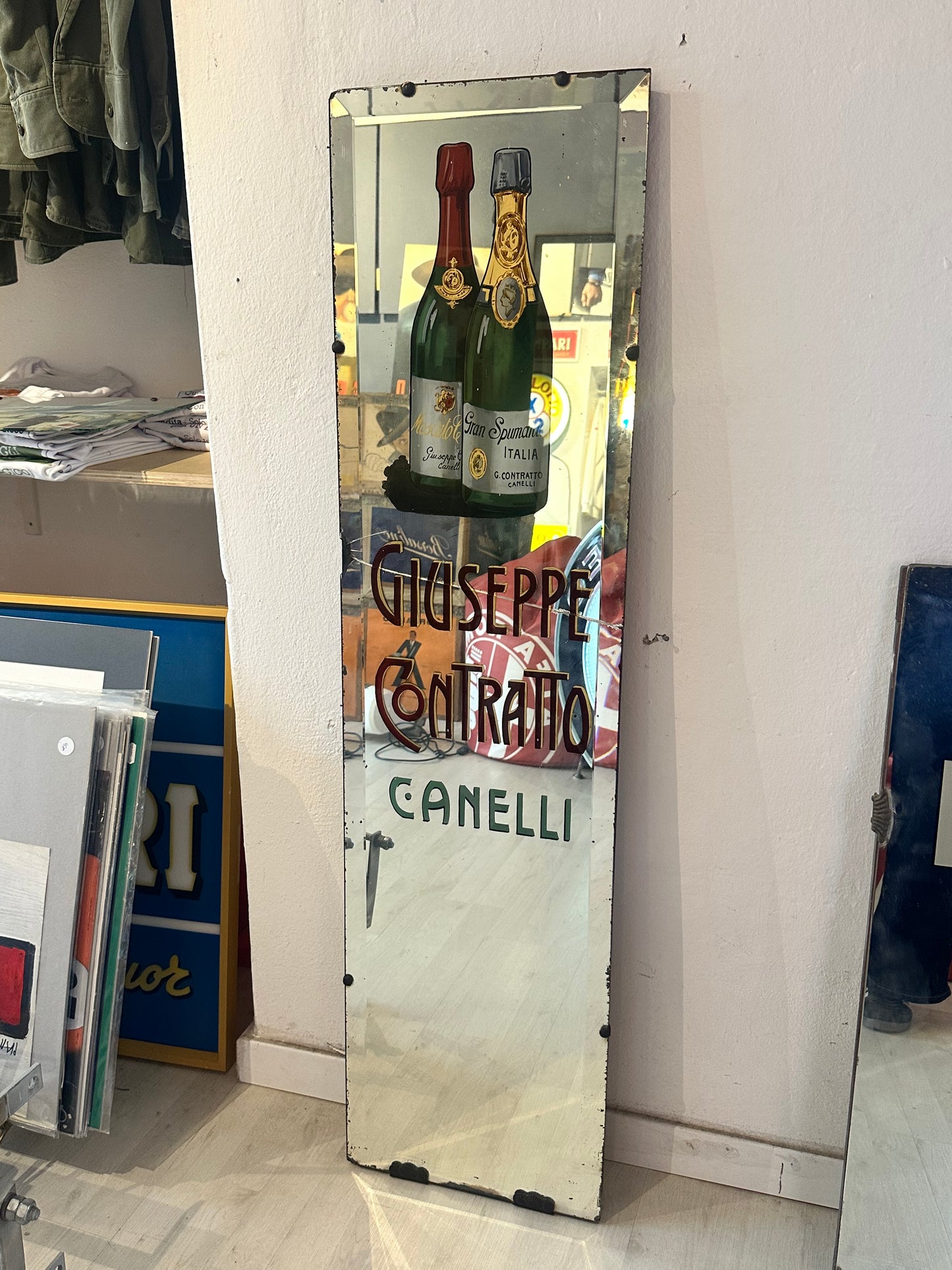 Specchio pubblicitario originale - vini e spumanti Contratto Canelli