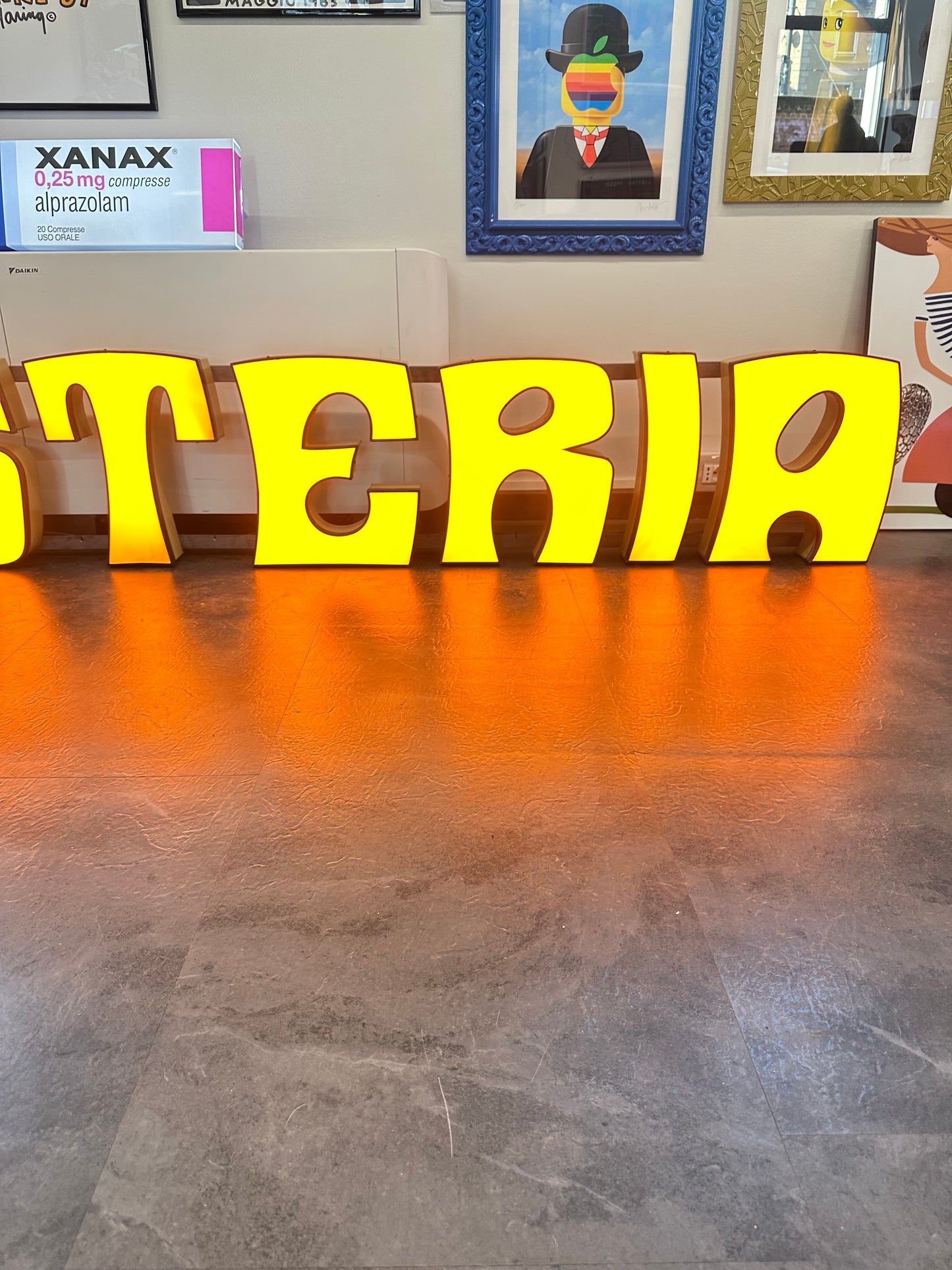 Insegna luminosa originale - Osteria