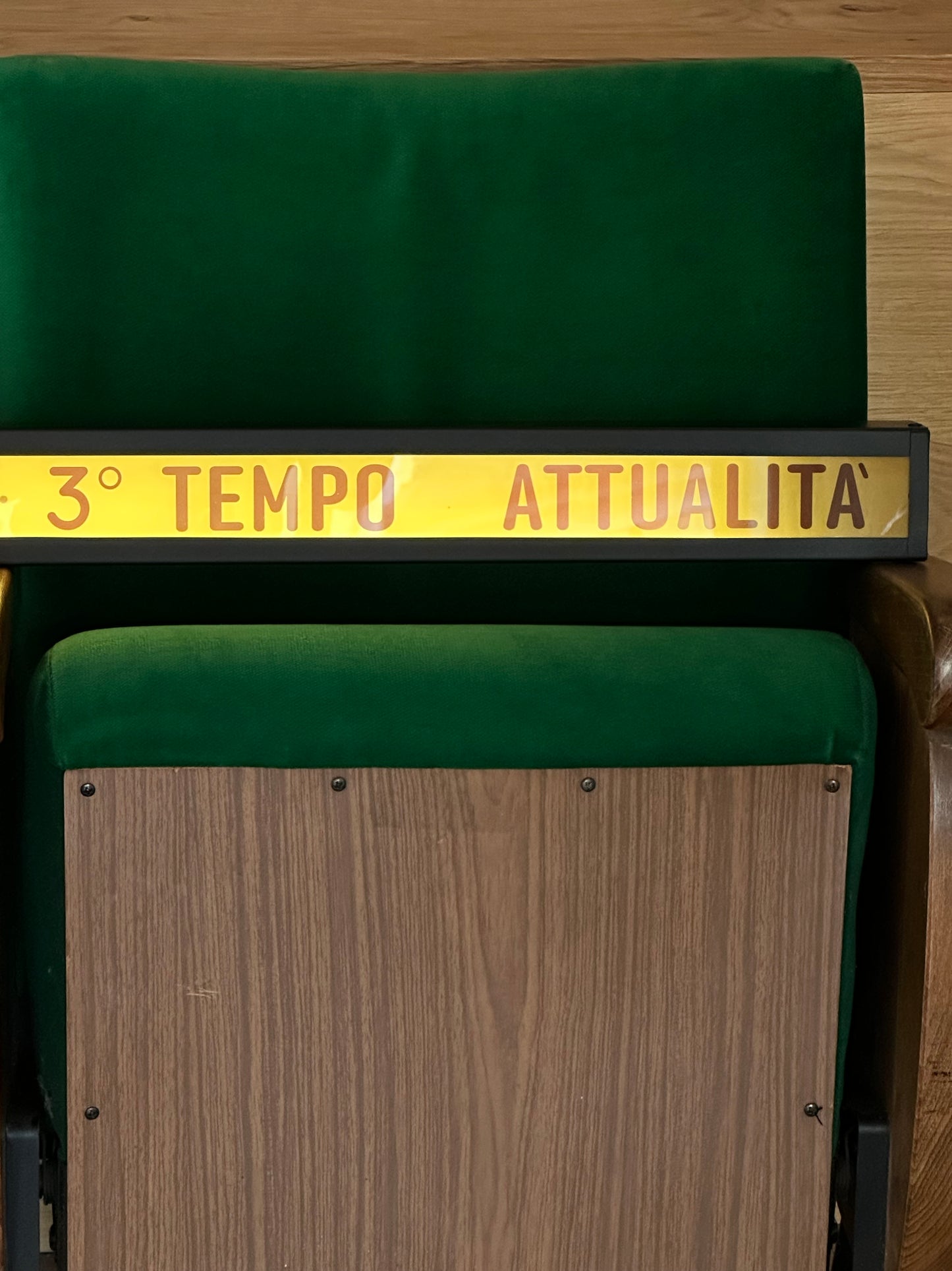 Insegna luminosa - Cinema