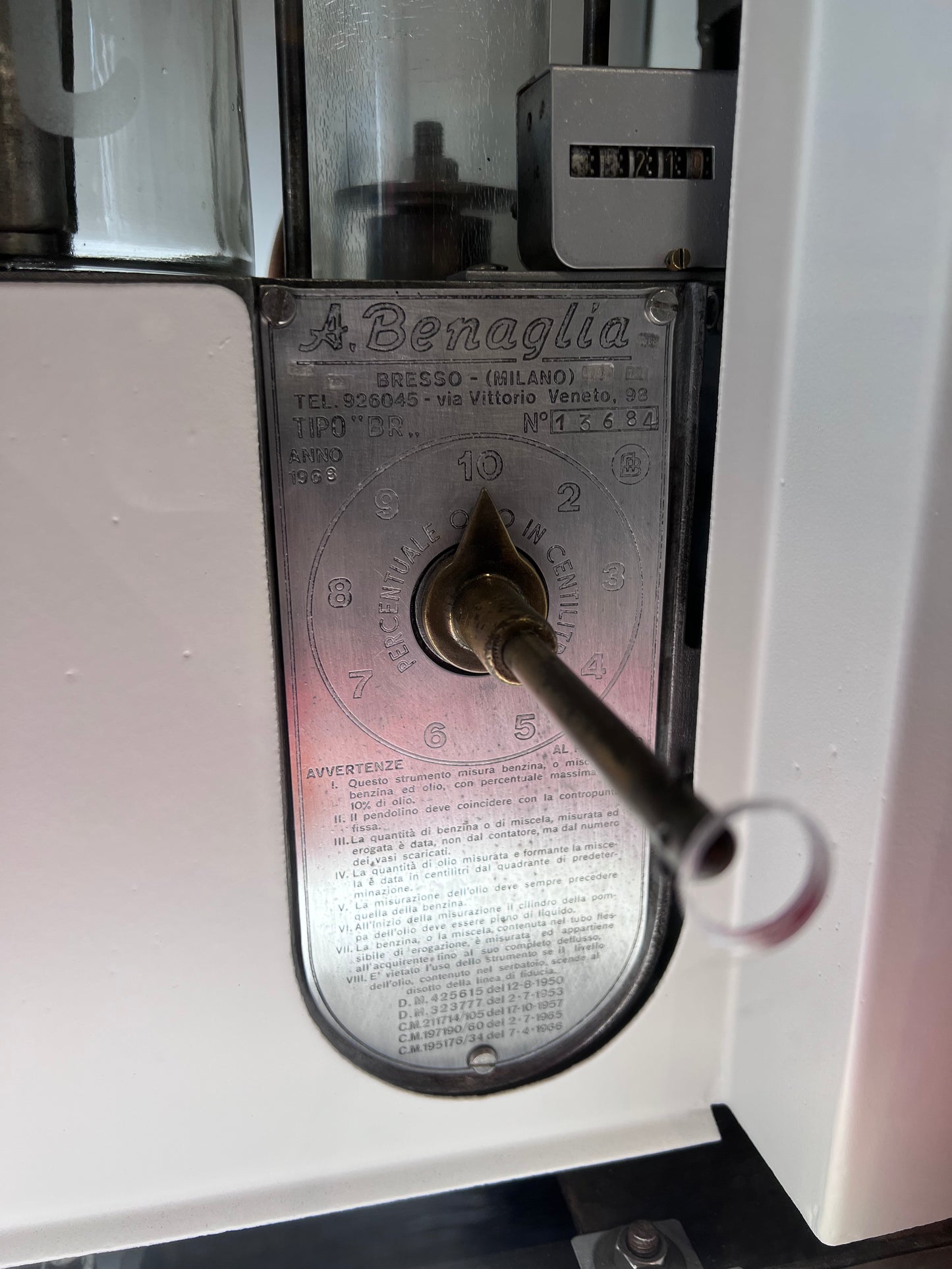 Pompa di benzina - miscela Shell
