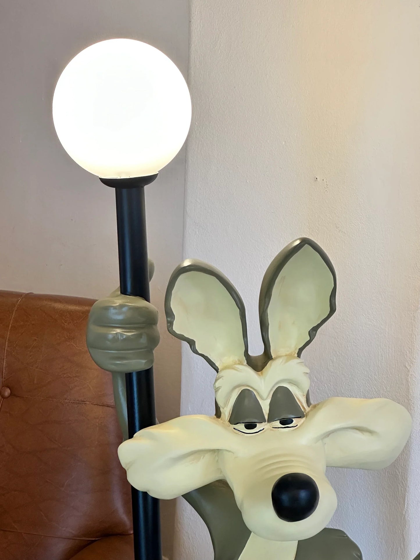 Statua Decorativa - Willy Coyote