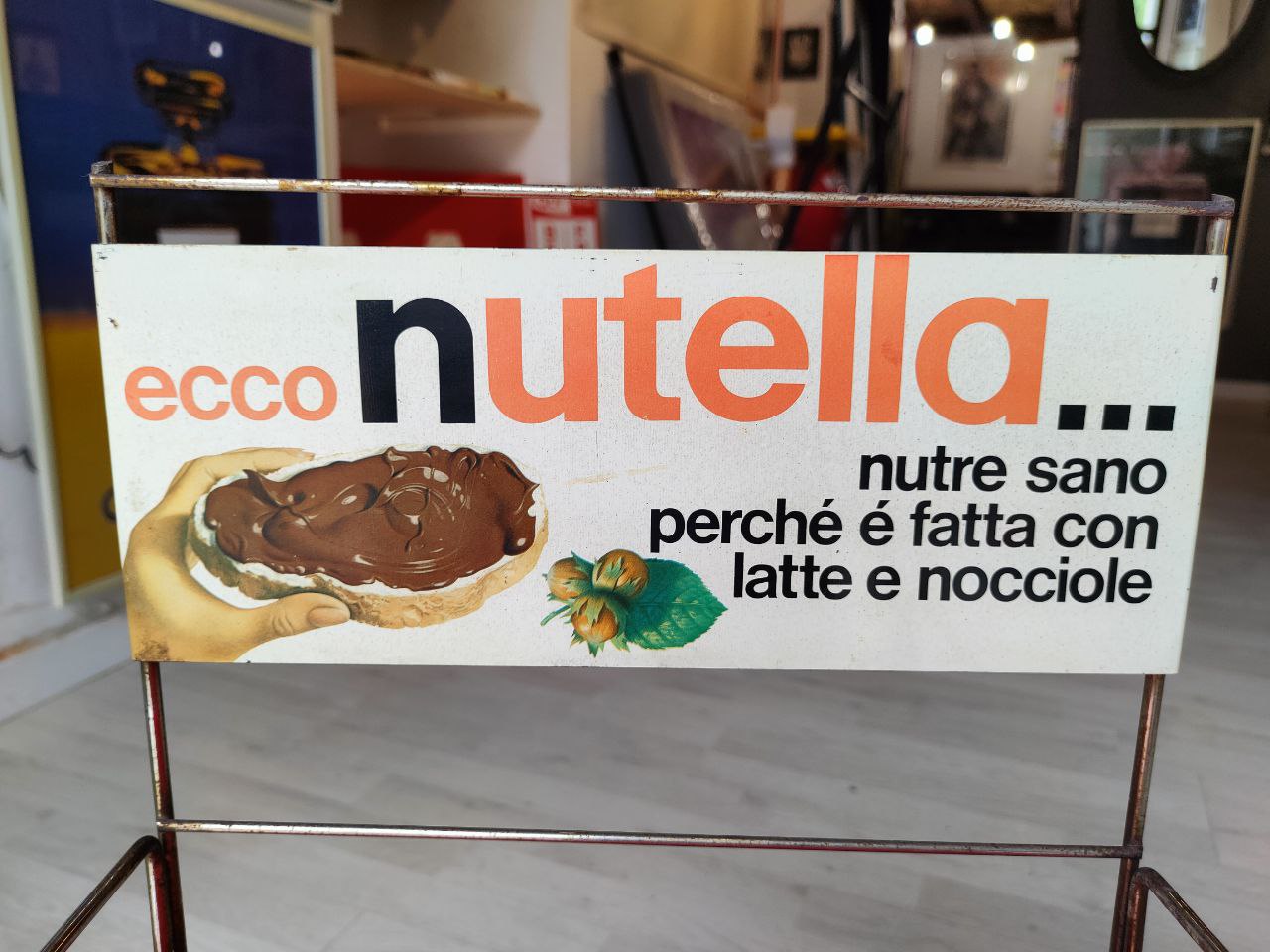 Espositore pubblicitario - Nutella