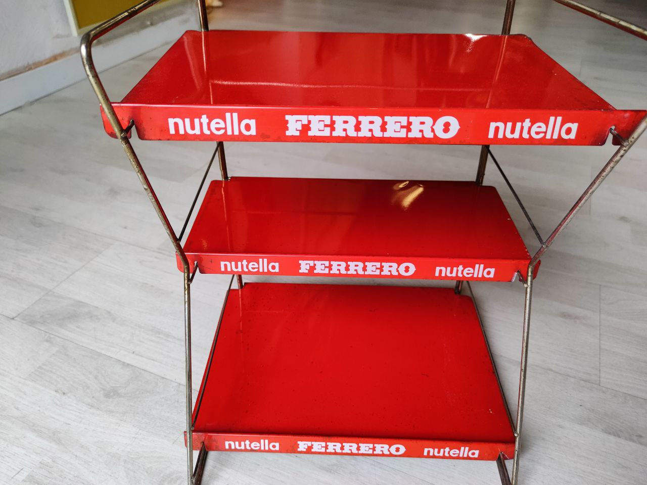 Espositore pubblicitario - Nutella