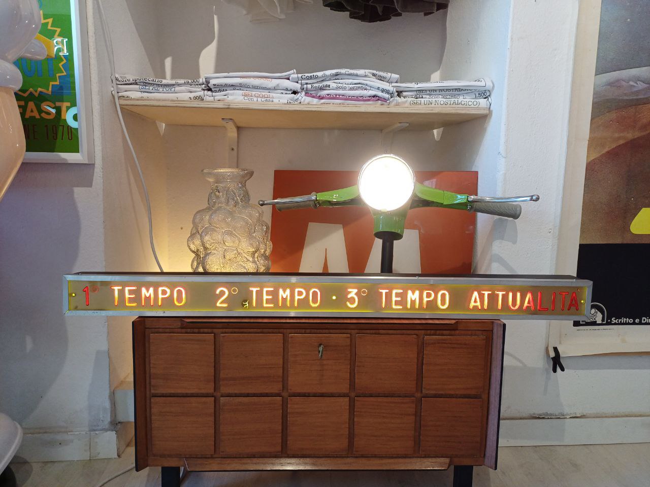 Insegna originale di cinema anni '80