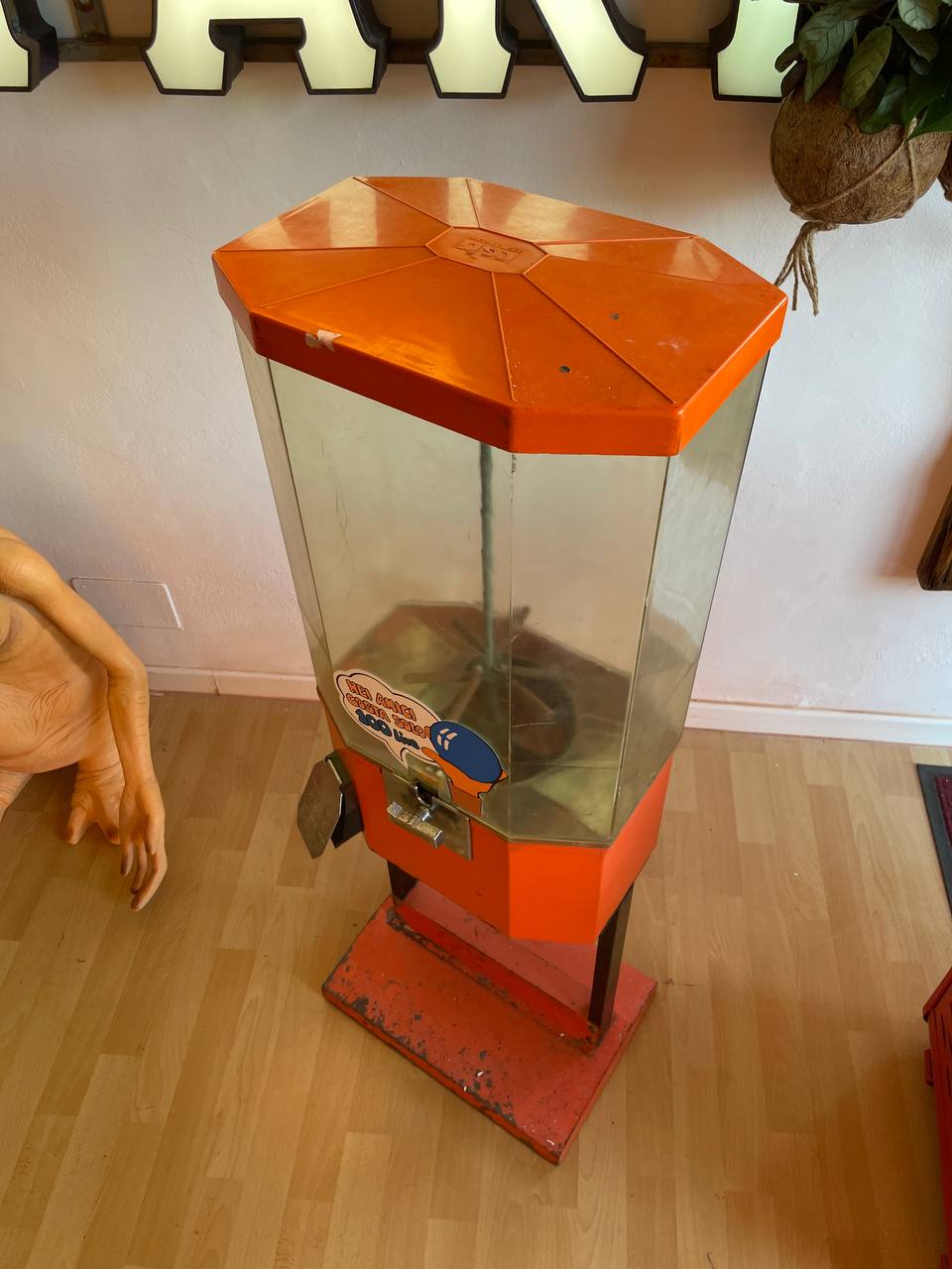 Distributore palline bar