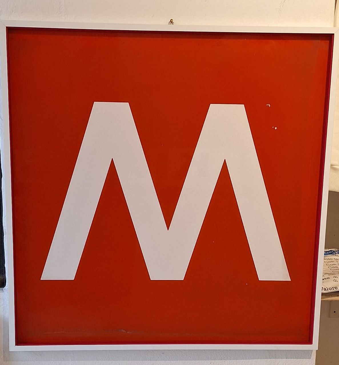 Insegna metro Milano in cornice anni 90