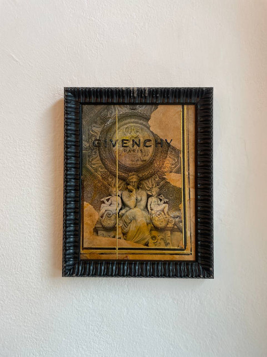 Opera d'arte su legno con cornice vintage - Givenchy