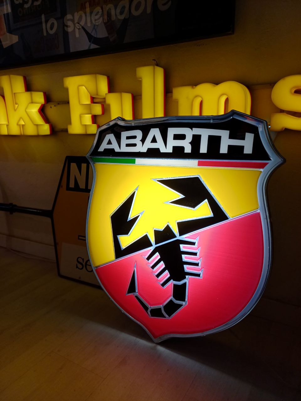 Insegna luminosa - Abarth