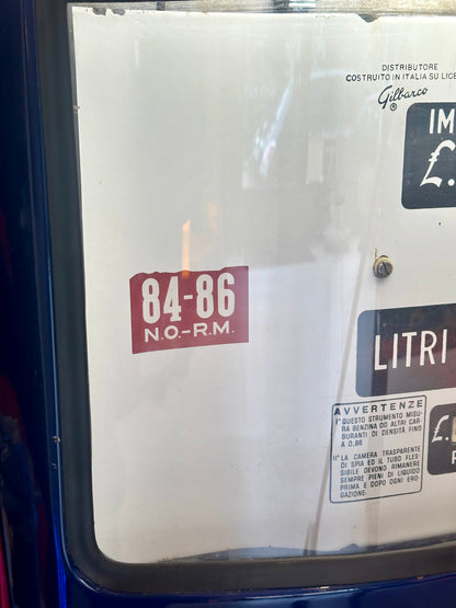 Distributore di benzina smaltato - Esso