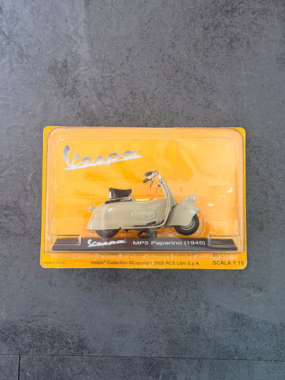 Modellino Vespa MP5 Paperino 1945