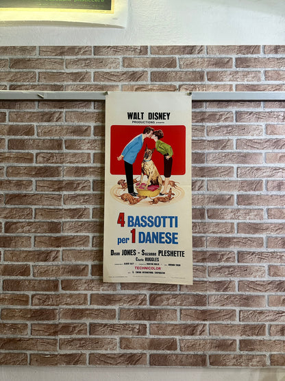 Locandina di cinema - 4 bassotti per 1 danese