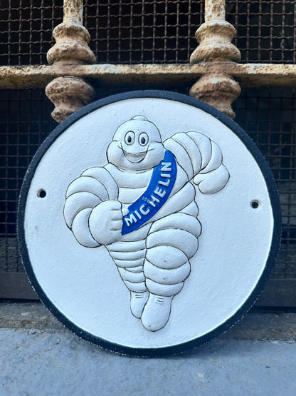 Insegna in ghisa - Michelin