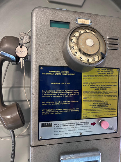 Cabina Telefonica originale con telefono a gettoni