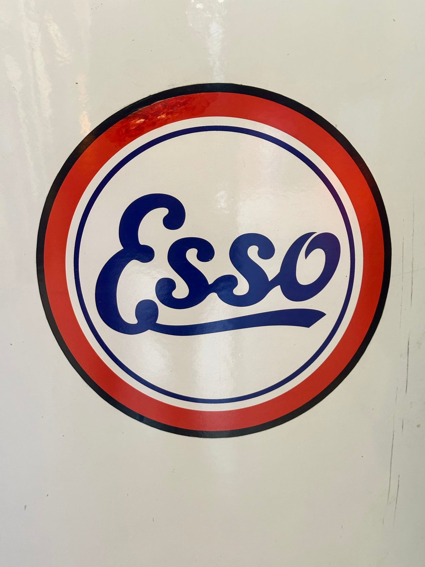 Distributore di benzina smaltato - Esso