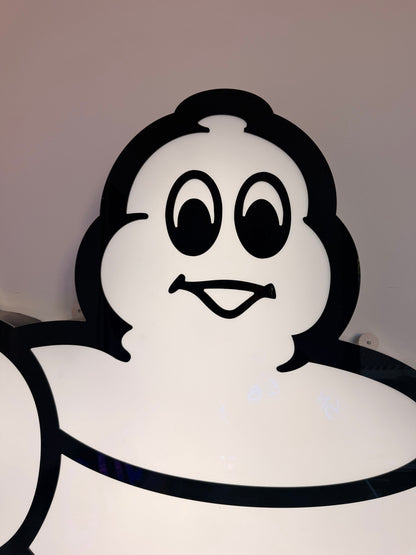 Insegna luminosa Bivendum Michelin
