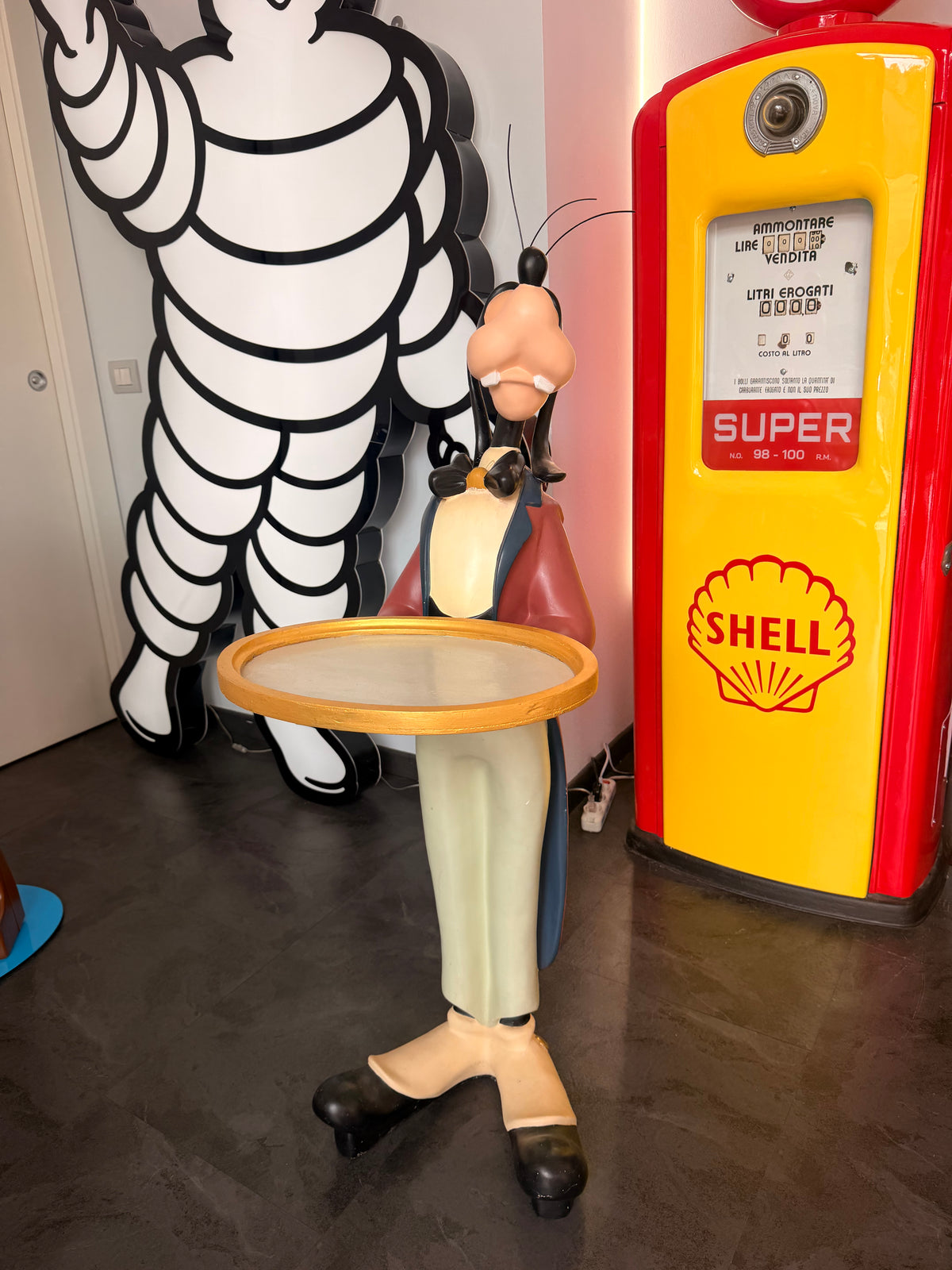 Statua originale Disney - Pippo Maggiordomo