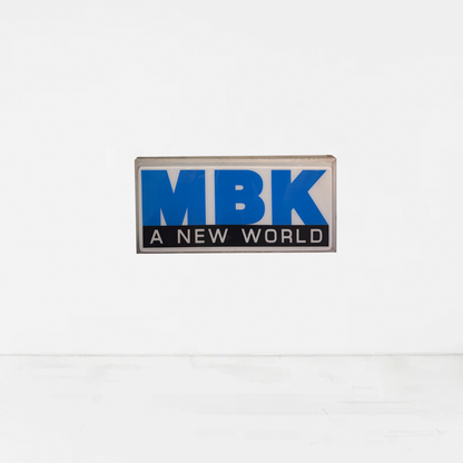 Insegna luminosa MBK
