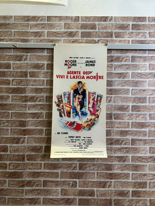 Locandina di cinema - 007 Vivi e lascia morire