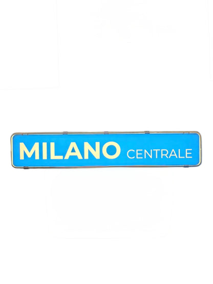 Insegna luminosa - Milano stazione centrale