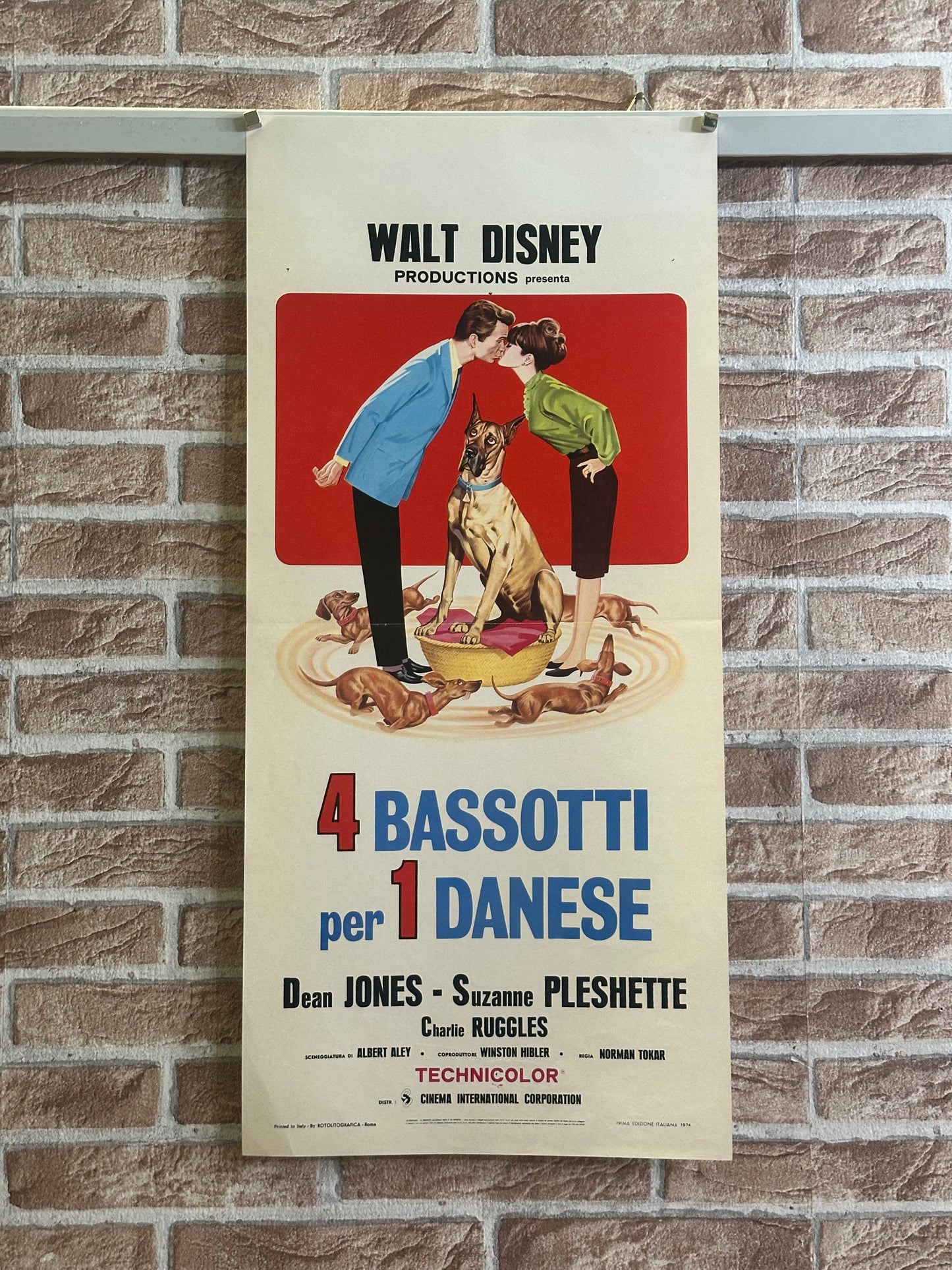 Locandina di cinema - 4 bassotti per 1 danese
