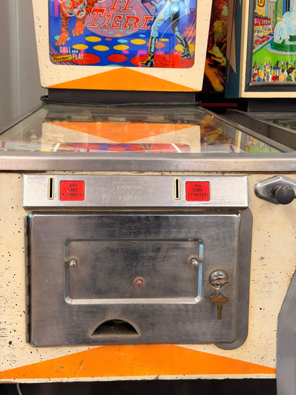 Flipper “El Tigre”