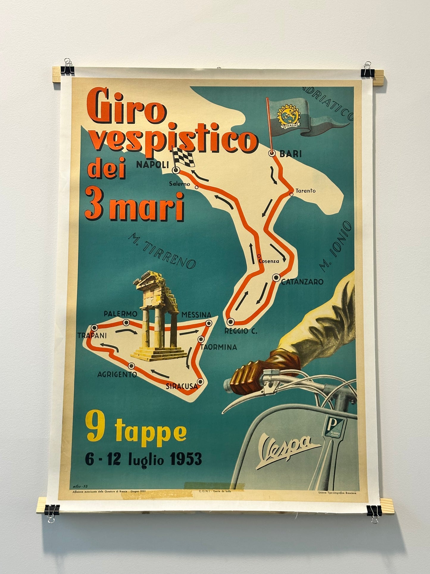 Manifesto pubblicitario originale - Giro Vespistico dei 3 Mari
