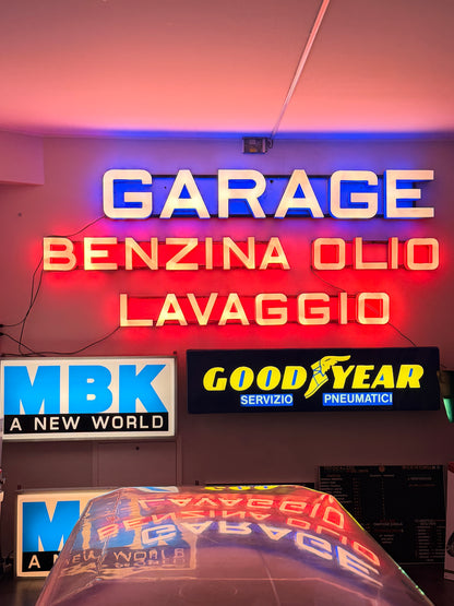 Insegna luminosa Lavaggio