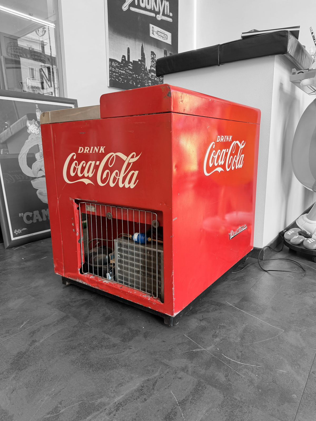 Pozzetto originale Coca cola anni 50 marca Victor