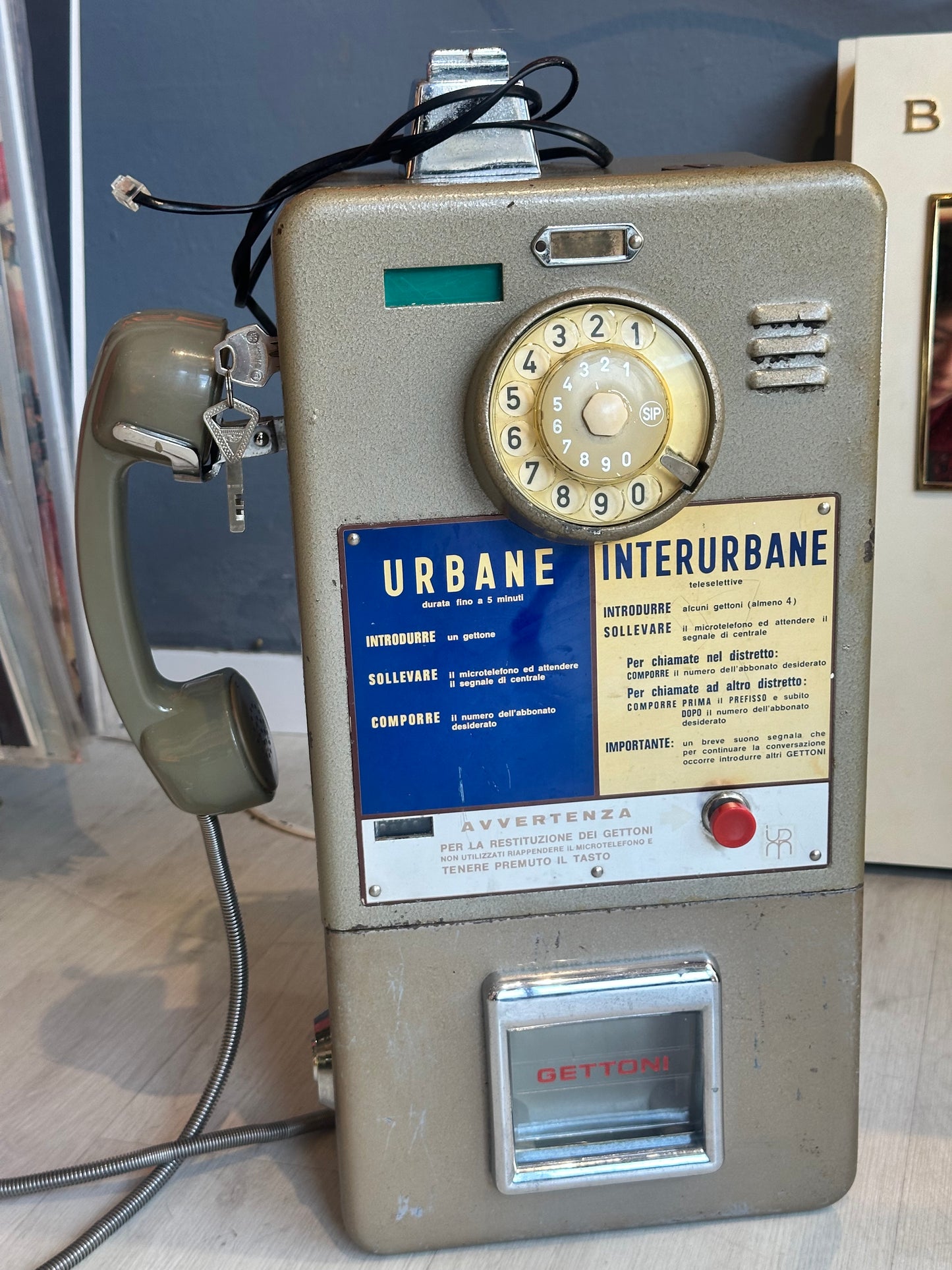 Telefono a gettoni originale