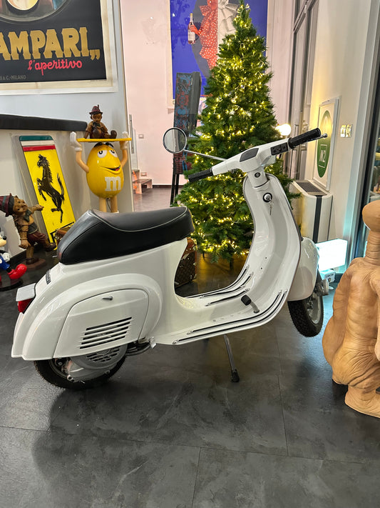 Vespa 50 special