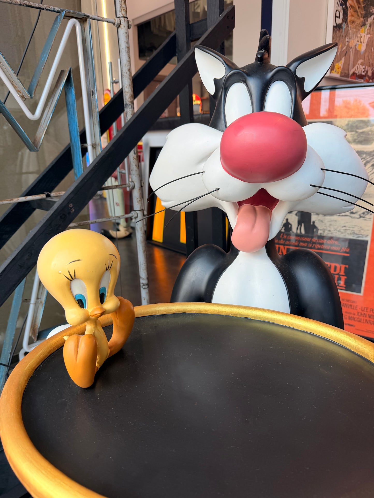Statua originale Disney - Gatto Silvestro e Titti