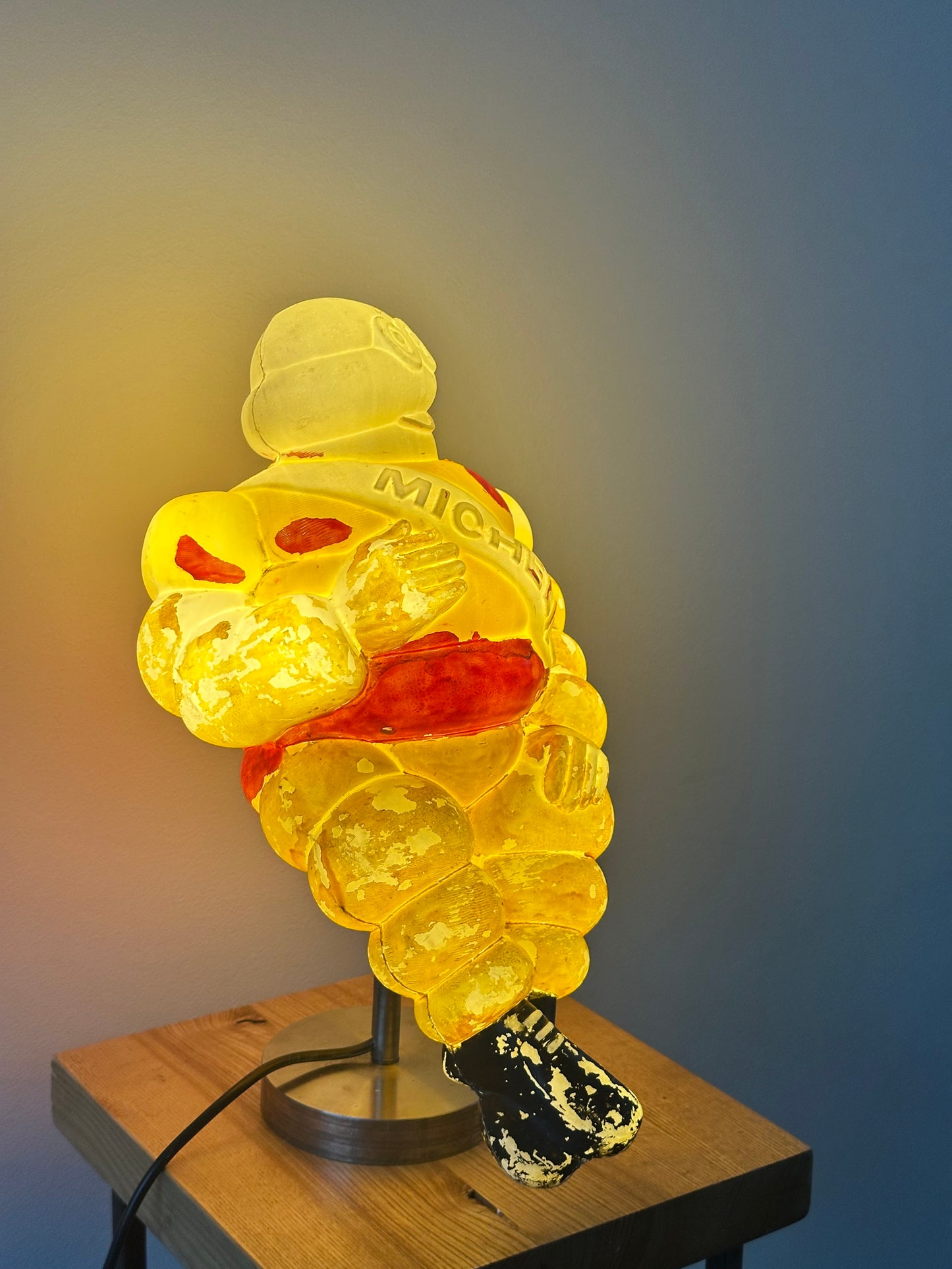 Lampada da tavolo - bibendum Michelin