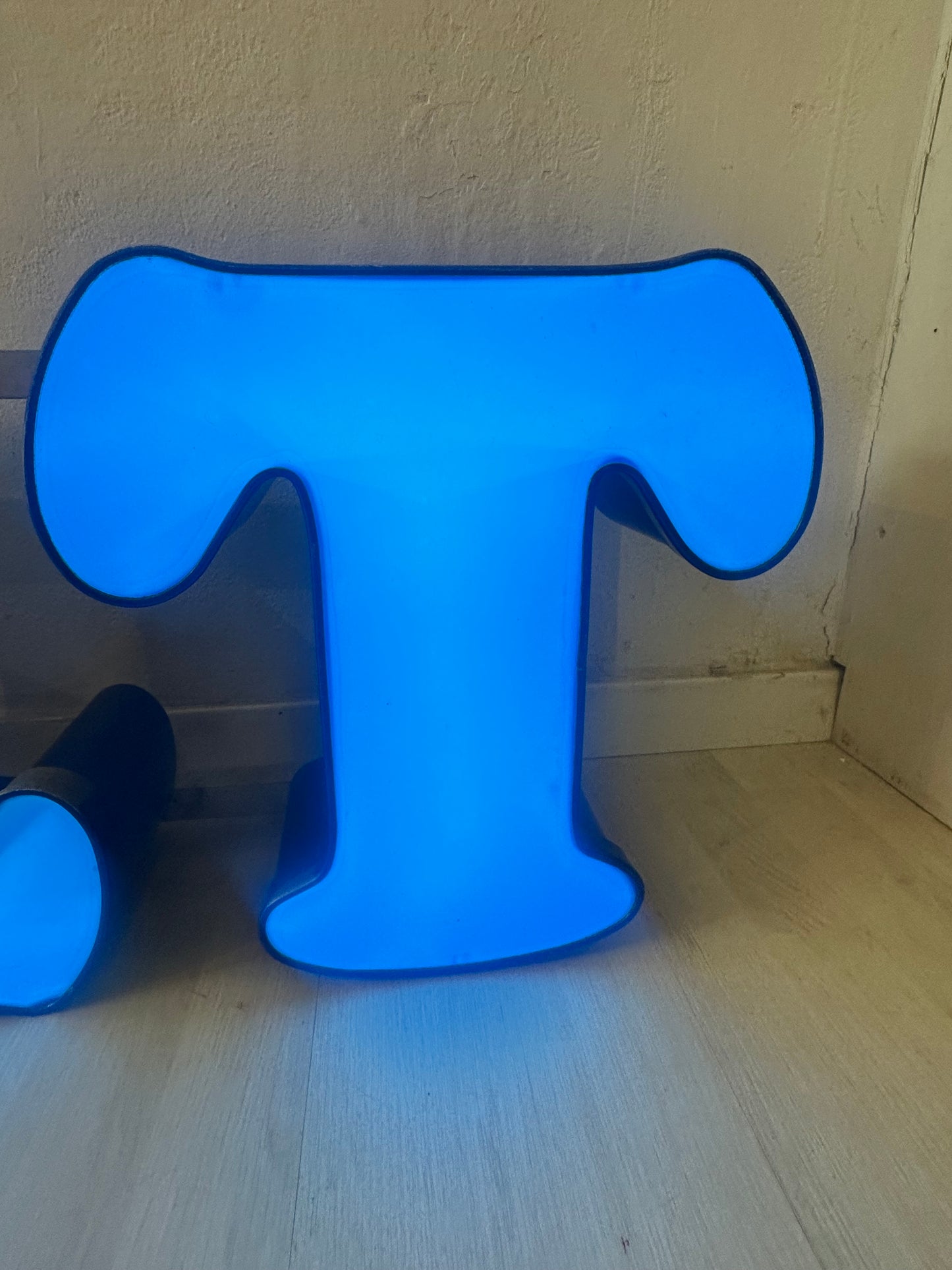 Insegna luminosa originale - Alt