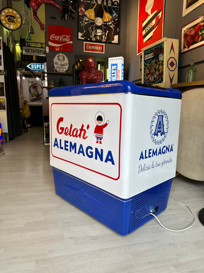 Ghiacciaia Gelati Alemagna Milano