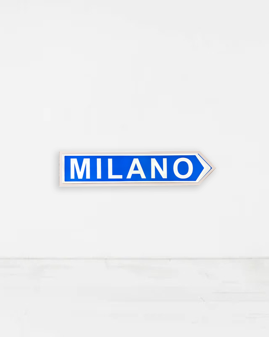 Insegna luminosa - Milano