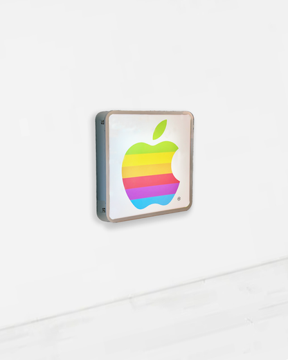 Cassonetto luminoso - Apple
