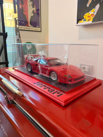 Modellino originale Ferrari F40 scala 1:12