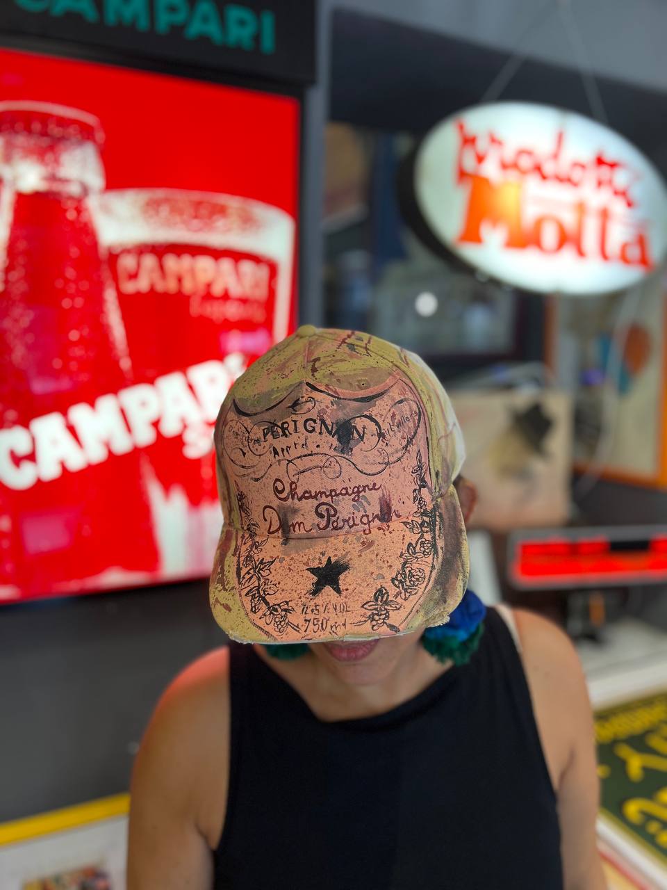 Cappellino disegnato a mano - Dom Perignon