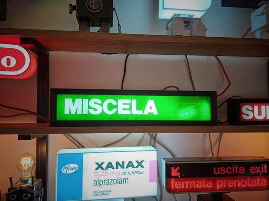 Insegna luminosa anni 70 - Benzina Esso - Miscela