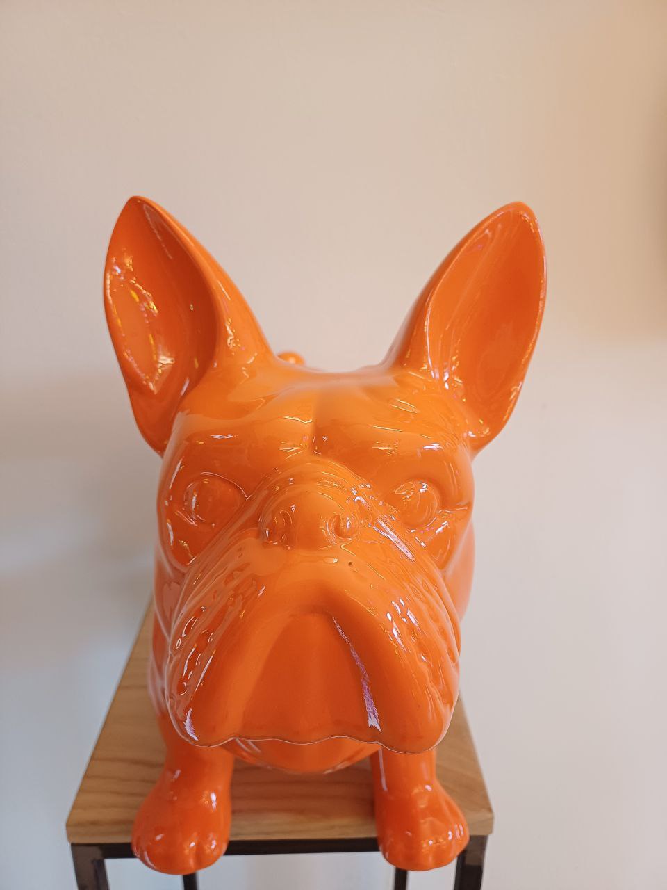 Statua decorativa - Bulldog arancione