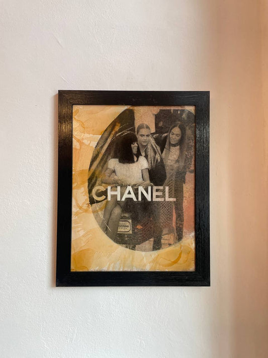 Opera d'arte su legno con cornice vintage - Chanel