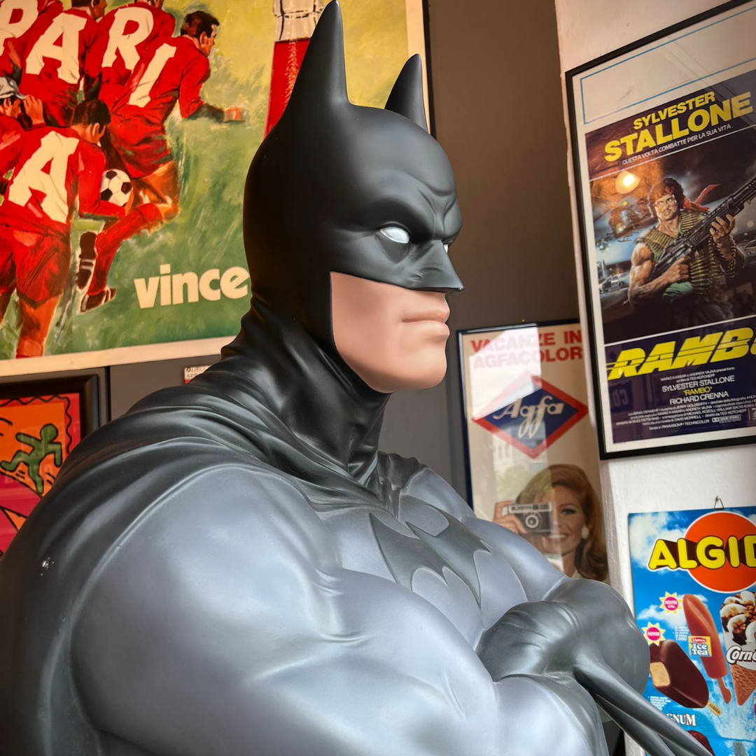 Complemento d'arredo Statua Batman Tortona4Arte